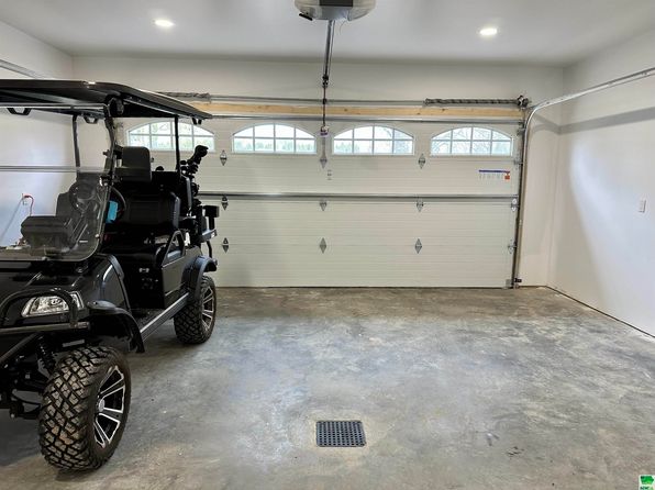 108 Park St, Lakeside, IA 50588