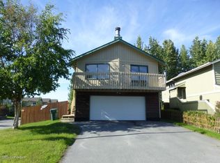 1988 Commodore Dr, Anchorage, AK 99507