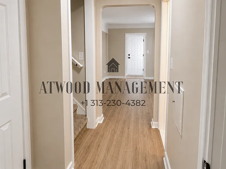 10985 Peerless St — Photo 3