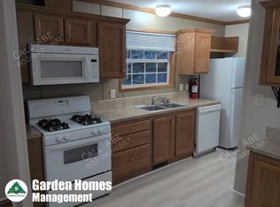 36 W Road Park, Bennington, VT 05201