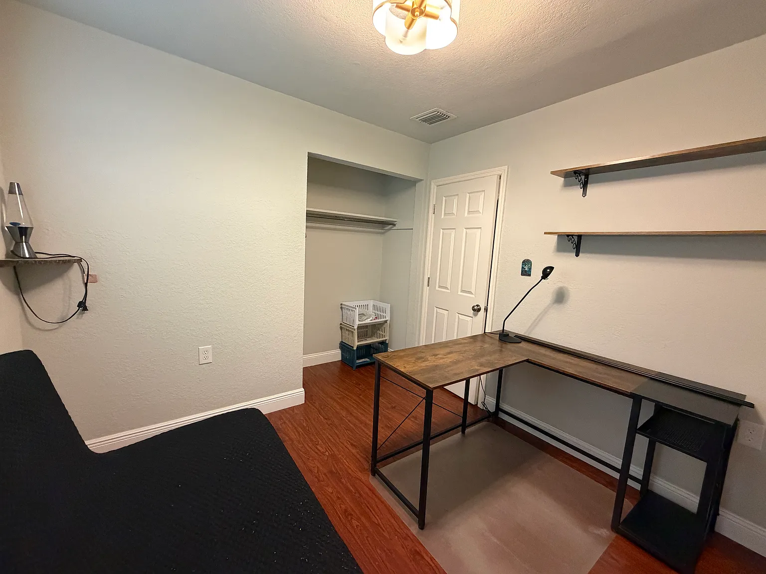 Sprague — Photo 2