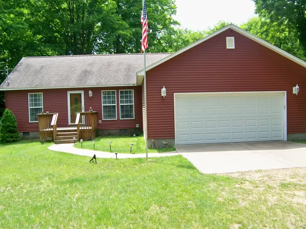 7658 Willowbrook Cir, Mancelona, MI 49659
