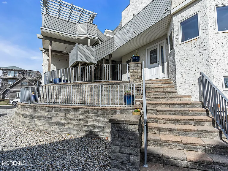 492 Ocean Ave — Photo 72