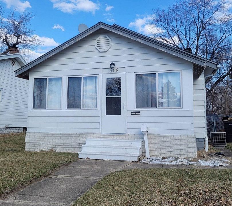 1st image of 514 S 30th St
