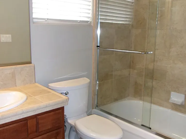 1372 Boardwalk Pl — Photo 15