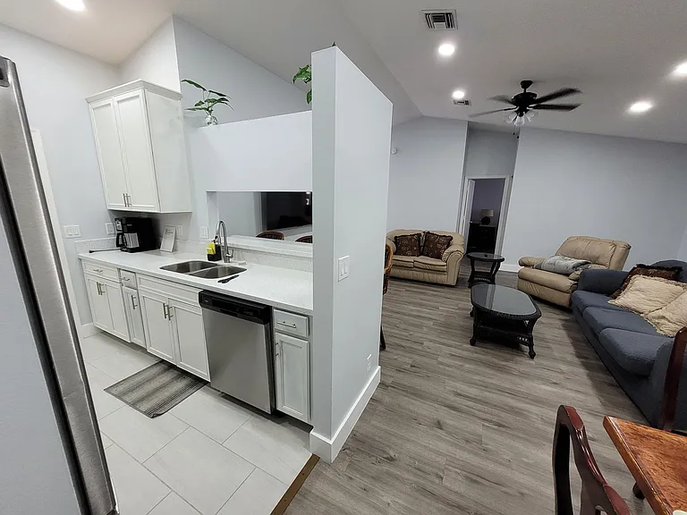 1328 Waterway Cove Dr — Photo 13
