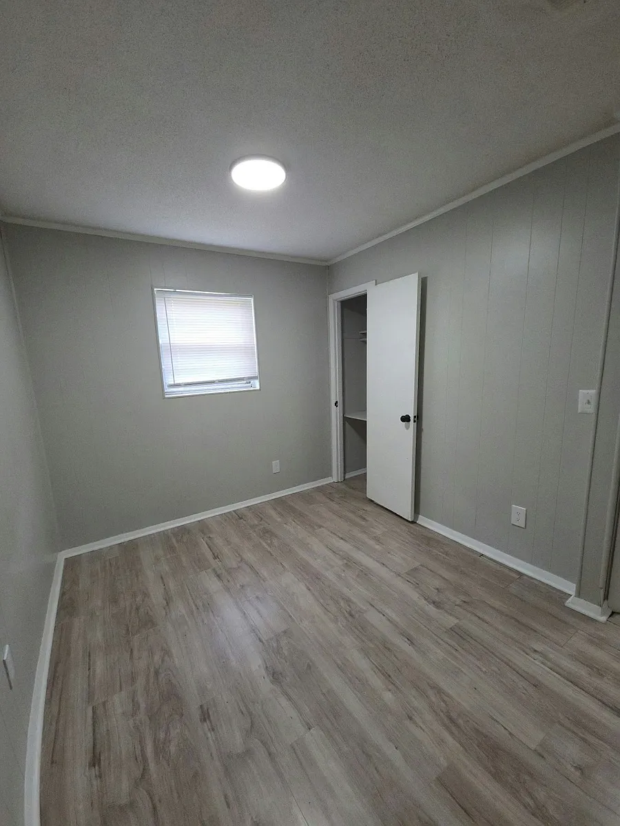 Building Photo - 33 Sunrise Ln #168