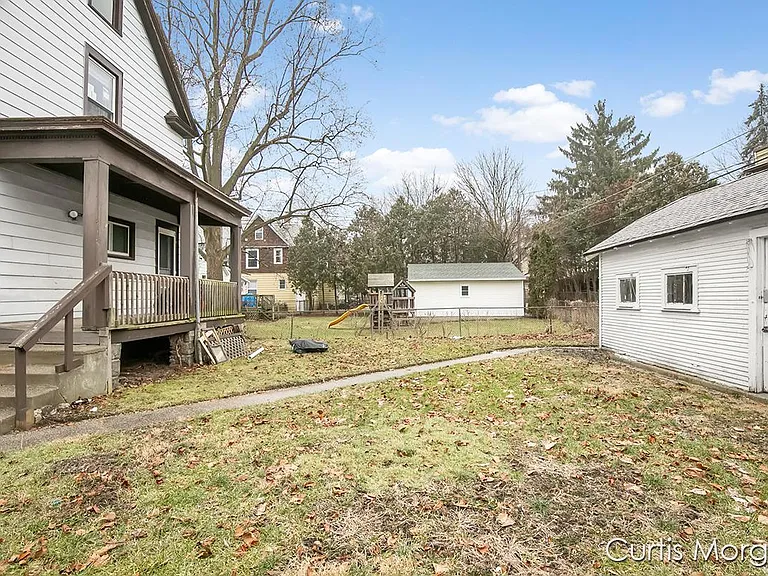 1035 Chatham St NW — Photo 28