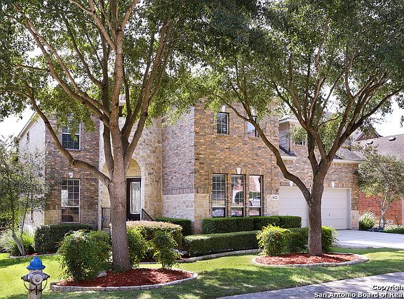 3rd image of 3622 Pinnacle Dr