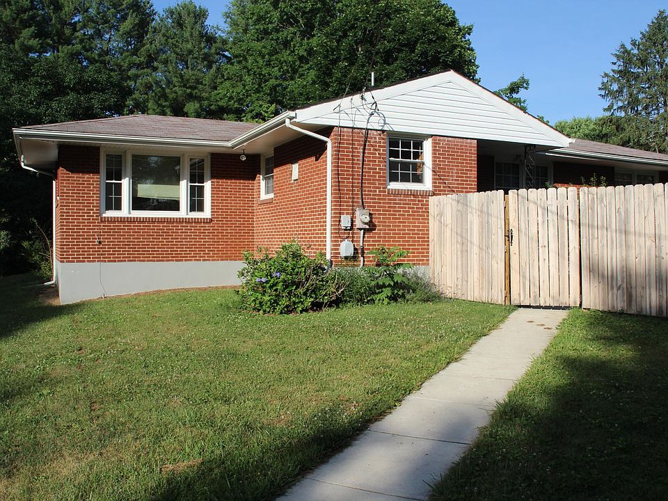 2nd image of 304 Wadsworth St