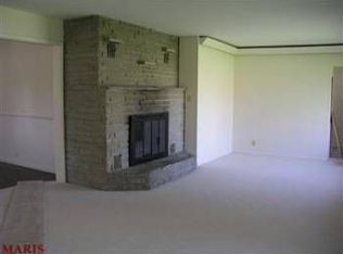 9900 Mackenzie Rd, Saint Louis, MO 63123