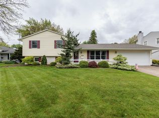 2912 Pease Ln, Sandusky, OH
