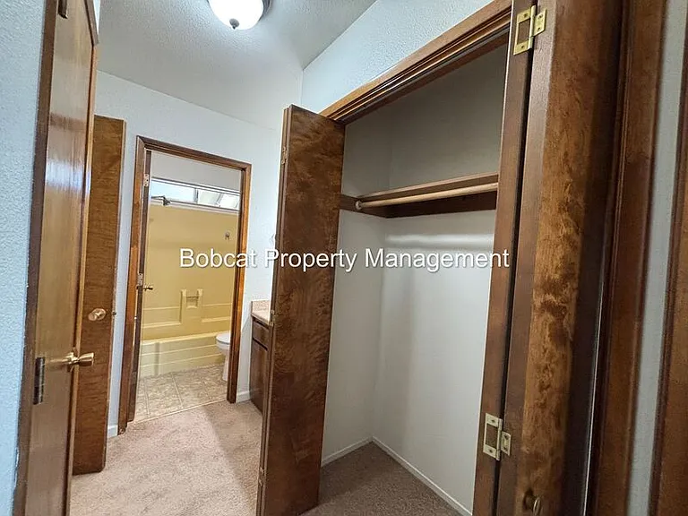 1516 South Ct #E — Photo 21