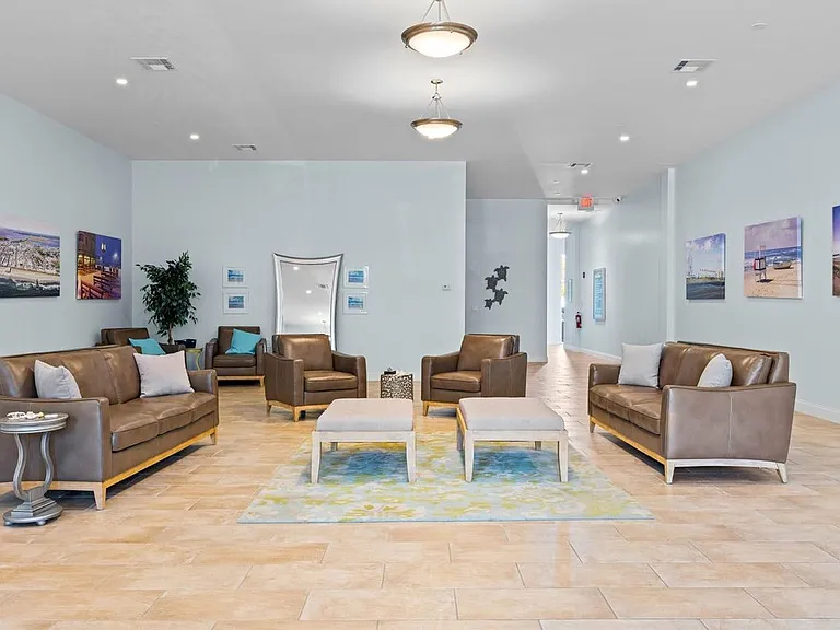 Building's Lounge