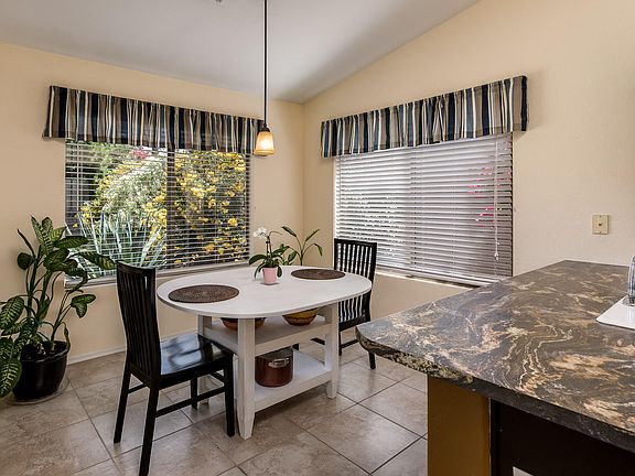 5th image of 4114 W Escuda Dr