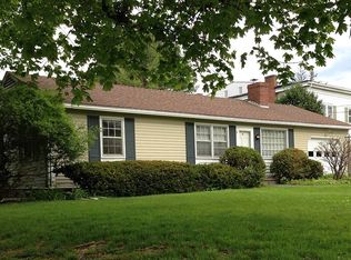 37 S Park St, Hanover, NH 03755