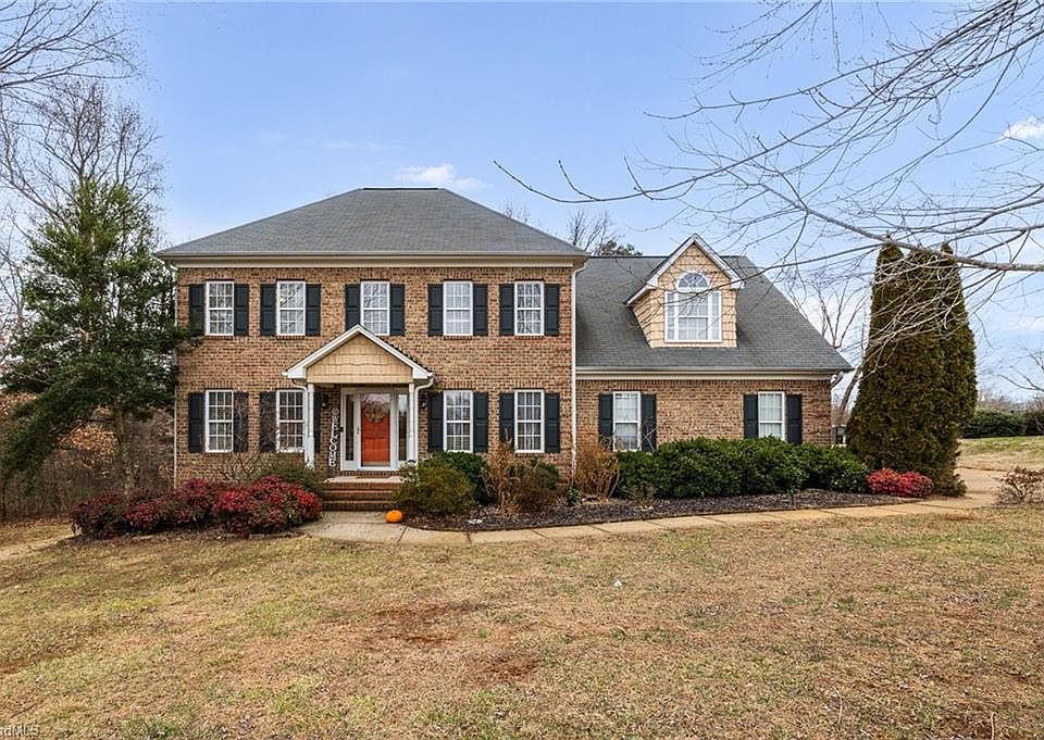 1st image of 7130 Holly Glen Dr