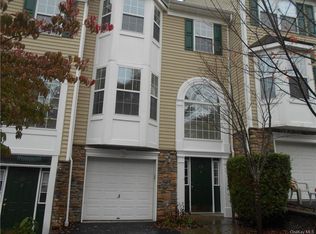 123 Barr Ln, Monroe, NY