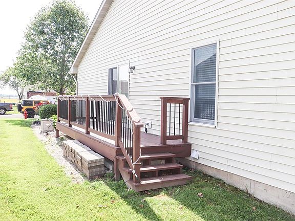 4th image of 90 Sunbeam Dr APT B