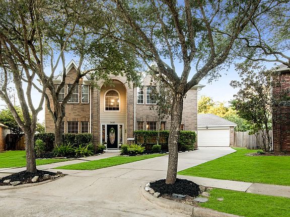 3rd image of 3430 Chambers Cir
