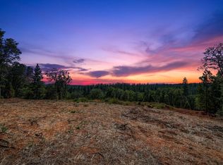 15722 Lower Colfax Rd, Grass Valley, CA 95945