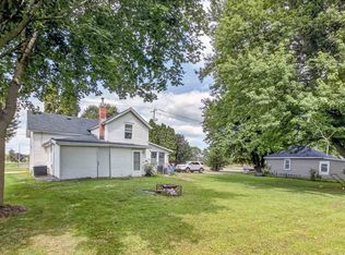 715 & 735 E Madison St, Platteville, WI 53818