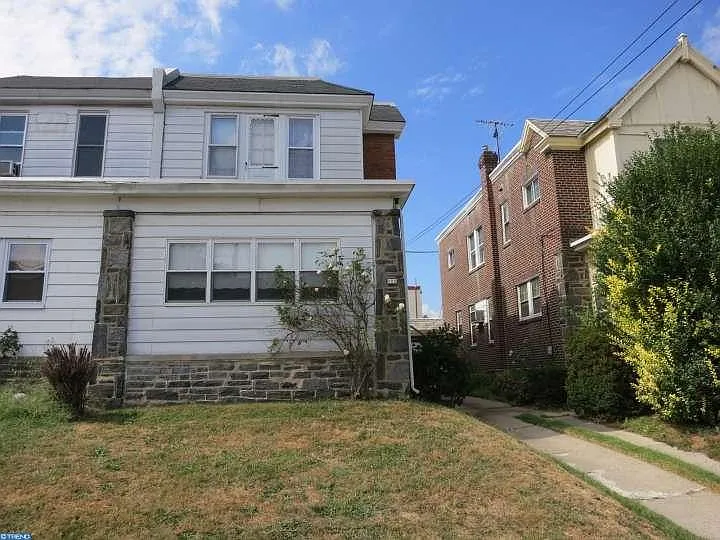 522 Spruce Ave photo 1