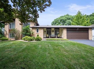 245 Pearson Ln, Rochester, NY 14612