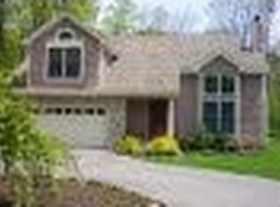 206 Otter Rd, Campbell Hall, NY 10916