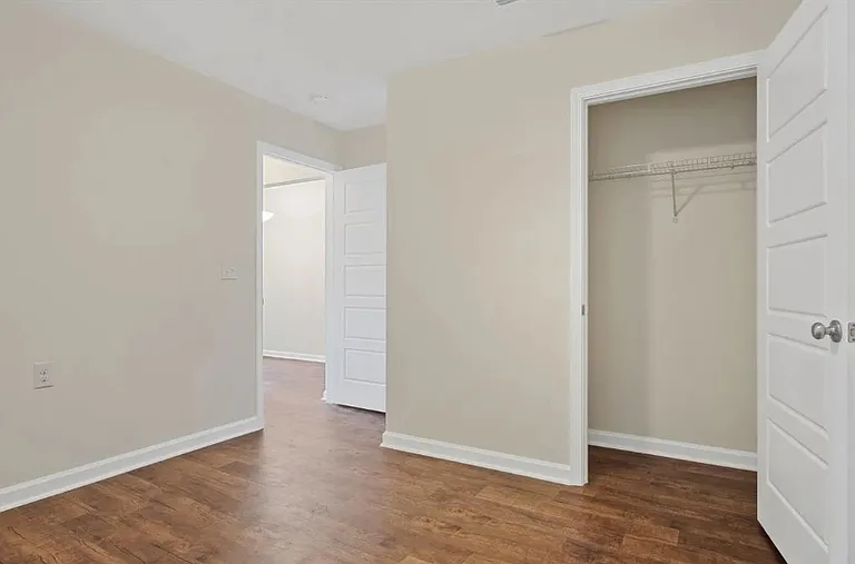 10373 Shetland Dr — Photo 15