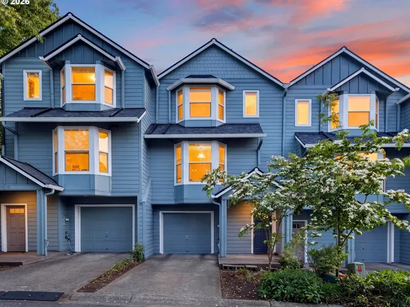 7822 SW Dune Grass Ln, Tigard, OR 97224