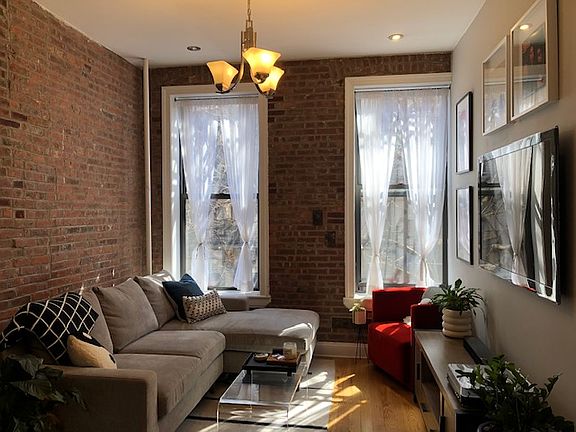3rd image of 352 Bedford Ave APT 2F