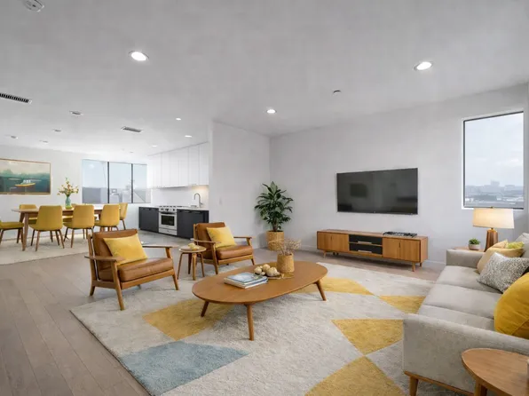 644 3/4 N Commonwealth Ave, Los Angeles, CA 90004