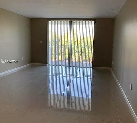 2nd image of 6930 Miami Gardens Dr #1306