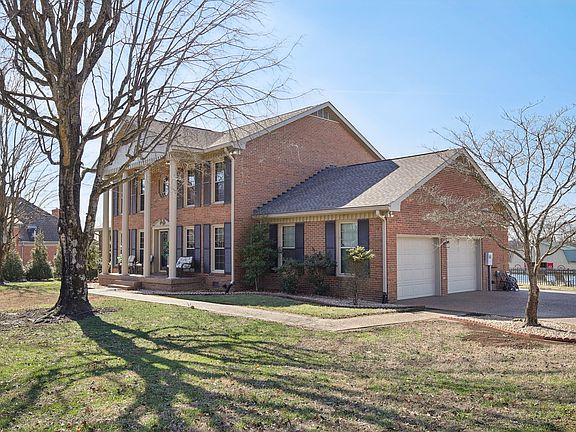 5th image of 521 General Kershaw Dr