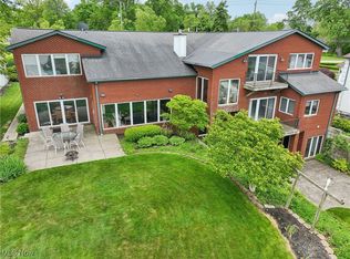 31918 Lake Rd, Avon Lake, OH 44012