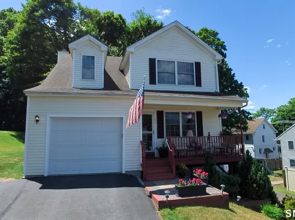 21 Hillcrest Avenue, Meriden, CT 06451