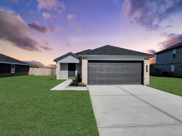 1027 Bluegill Ln, Alvin, TX 77511