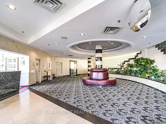 2nd image of 2550 Lawrence Ave E #402