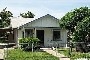1st image of 443 W 9th St