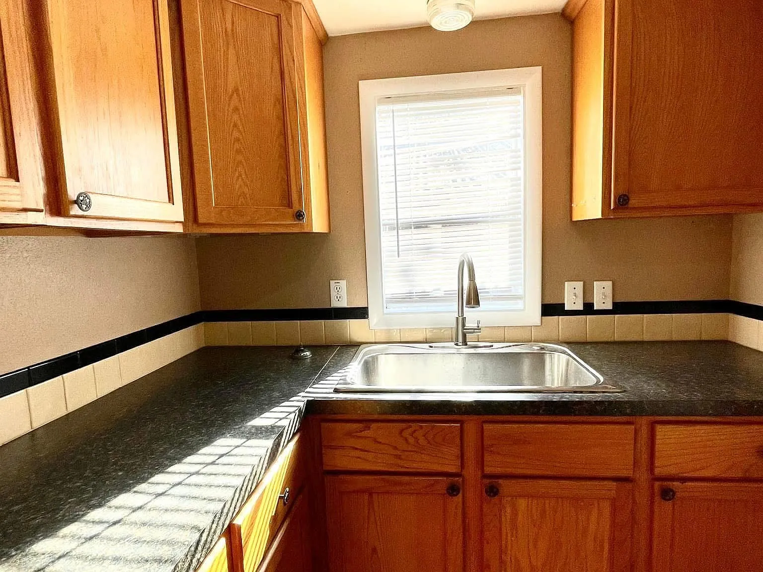 722 B Street NW - 1 — Photo 2