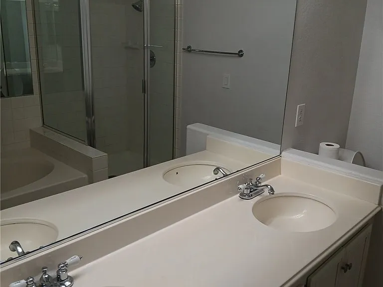 2201 Ramsgate Dr #426 — Photo 11