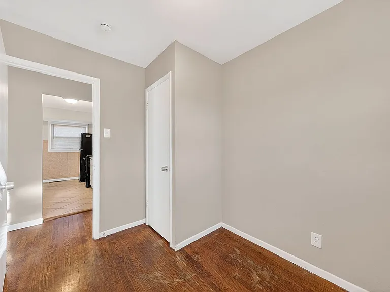 10617 Dunkeld Cir — Photo 21