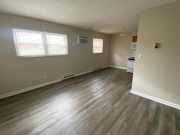 5th image of 1117 Lewis St #7