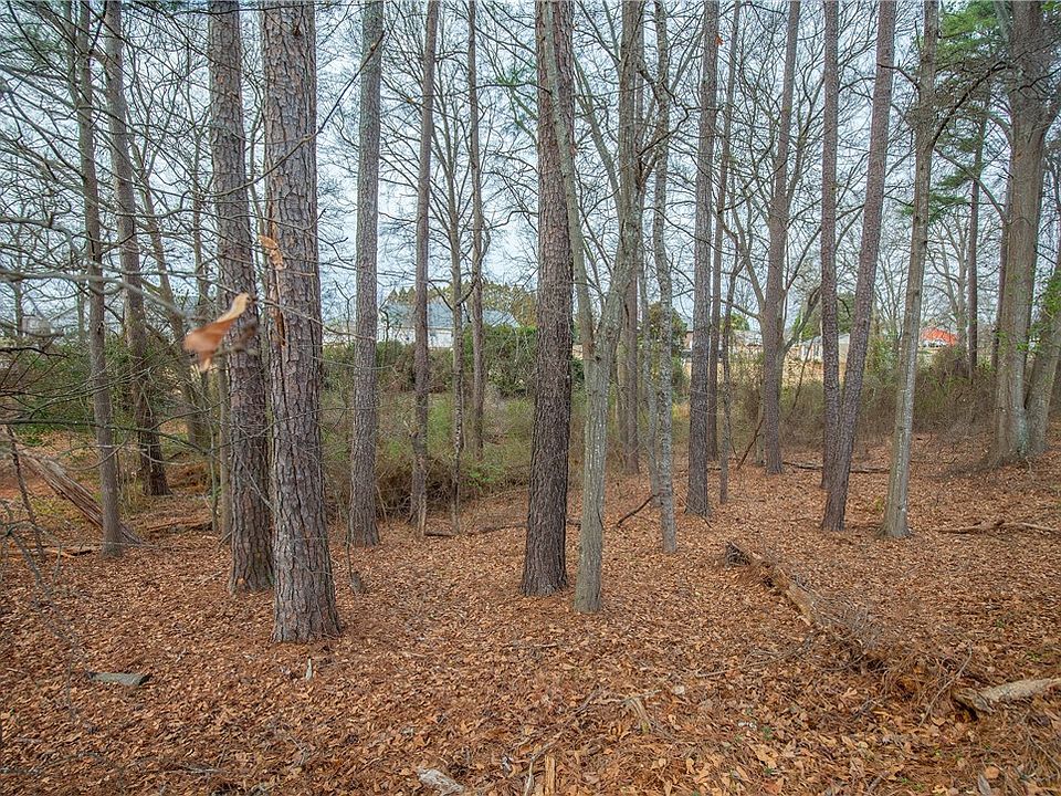1st image of 606 Parkwood Dr