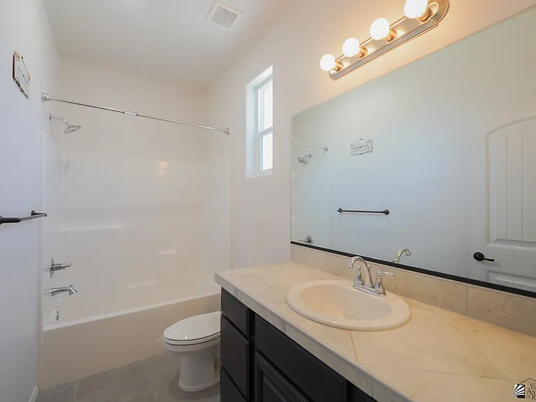 3457 W 39th Ln — Photo 36