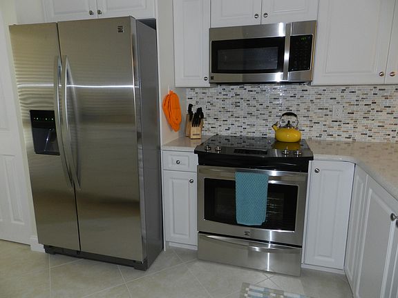 Home For Sale In Pga National