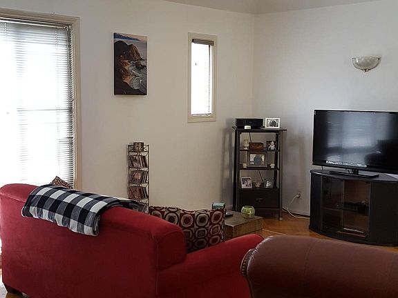 2nd image of 2656 36th Ave