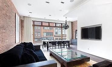 2nd image of 410 W Broadway