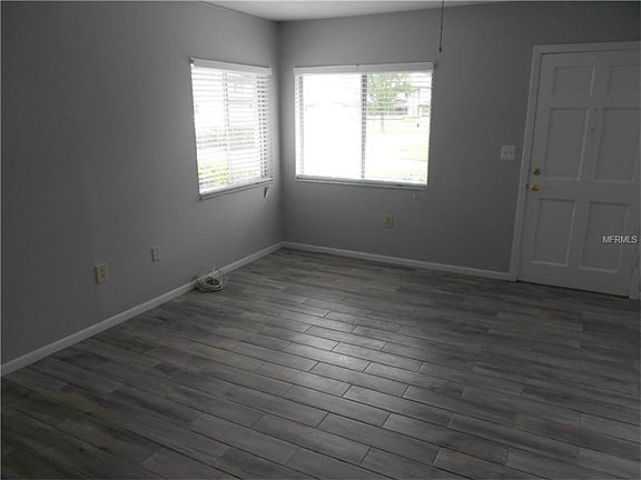 2nd image of 1825 Bough Ave Unit 2
